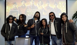 First Indian Film and First Indian SRK at Twitter Head Quarter in Sanfrancisco (2)
