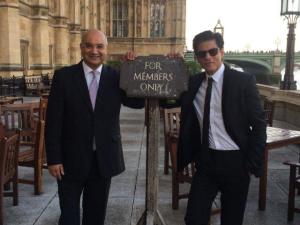SRK recieves Global Diversity Award 2014 in London 10 (1)